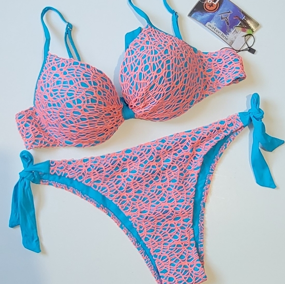 Waterline Vikini - Picture 1 of 6